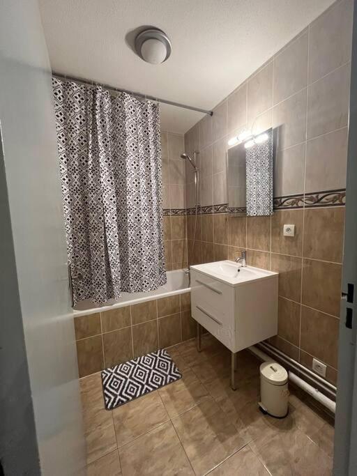 Charmant T2 + Parking Et Balcon Apartment Strasbourg Exterior photo